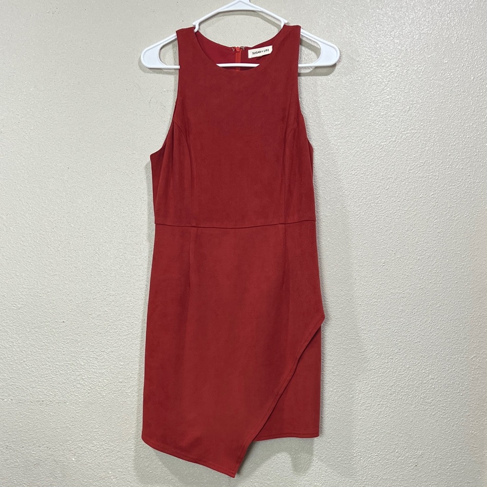 Sugar+Lips Sleeveless Asymmetrical Hem Dress - Picture 2 of 10
